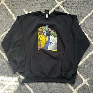THRASHER CREWNECK SWEATER